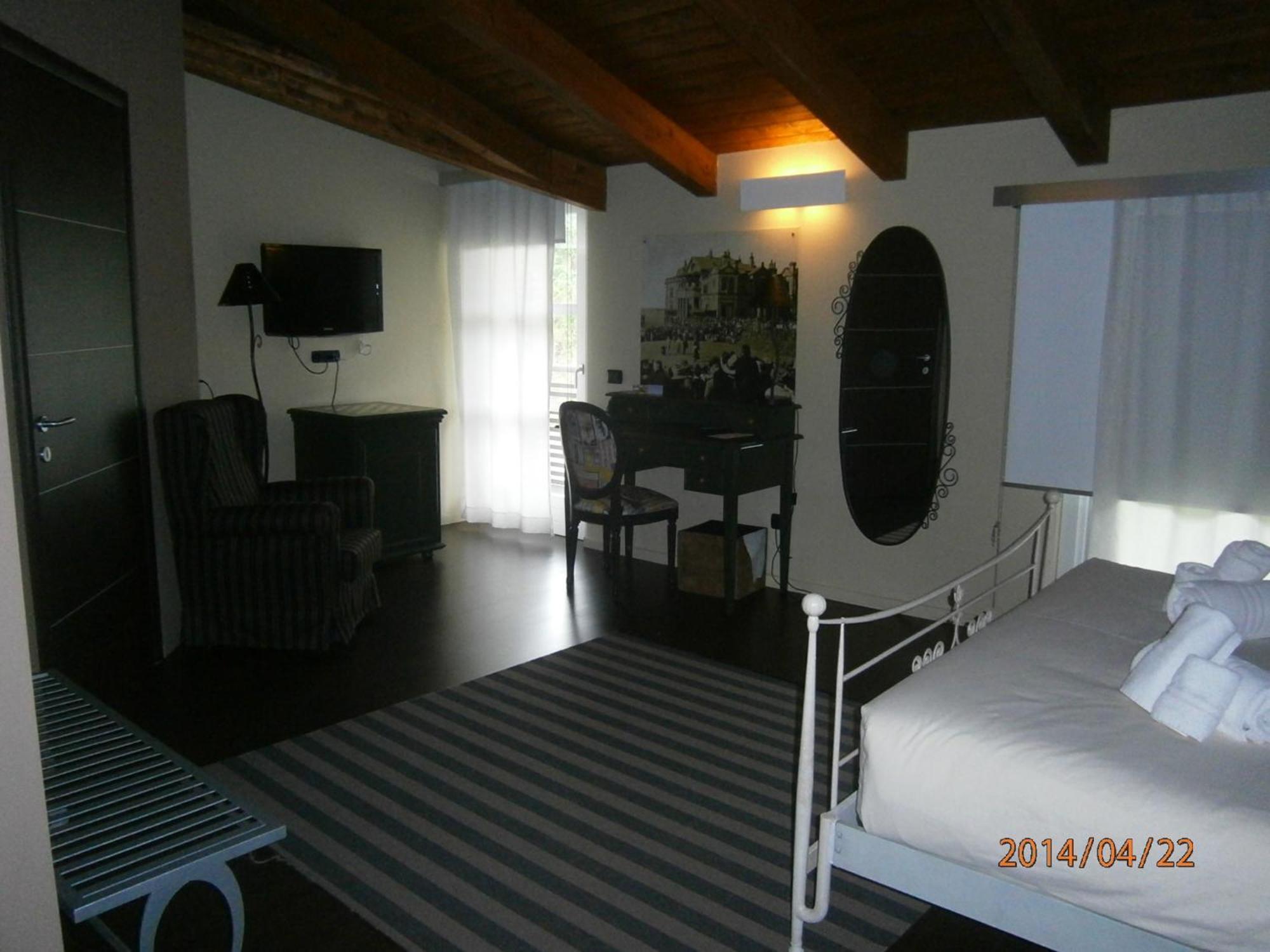 Foresteria Del Castello Torre Canavese Rom bilde